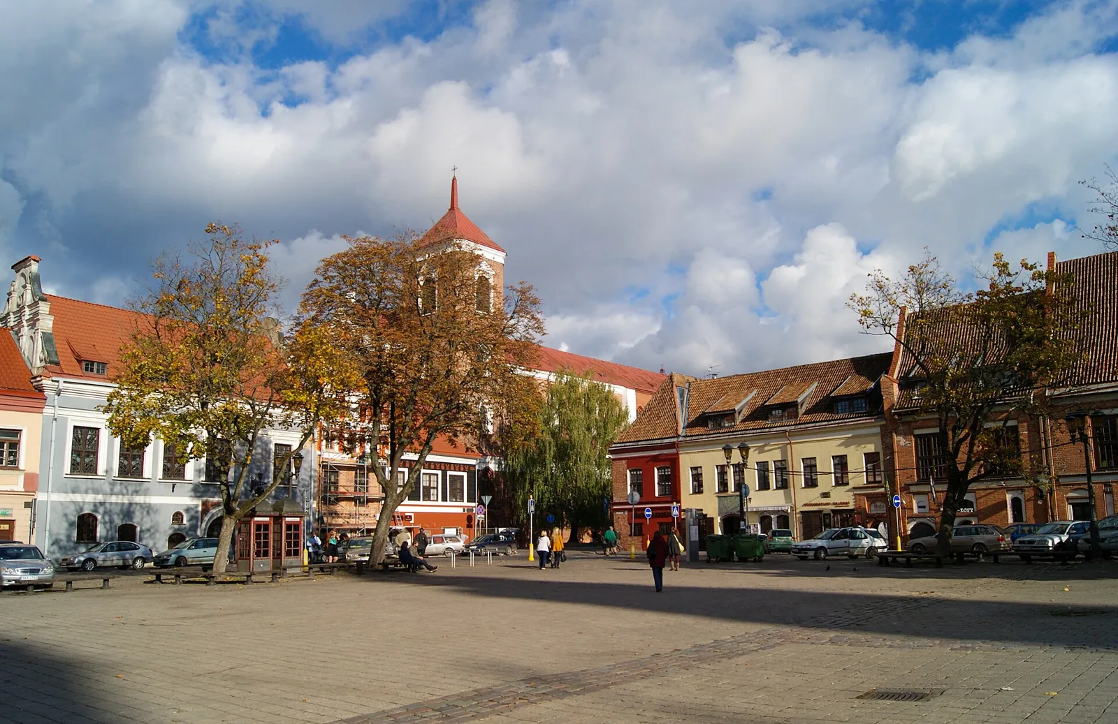 Kaunas Old Town — Town Hall Square
