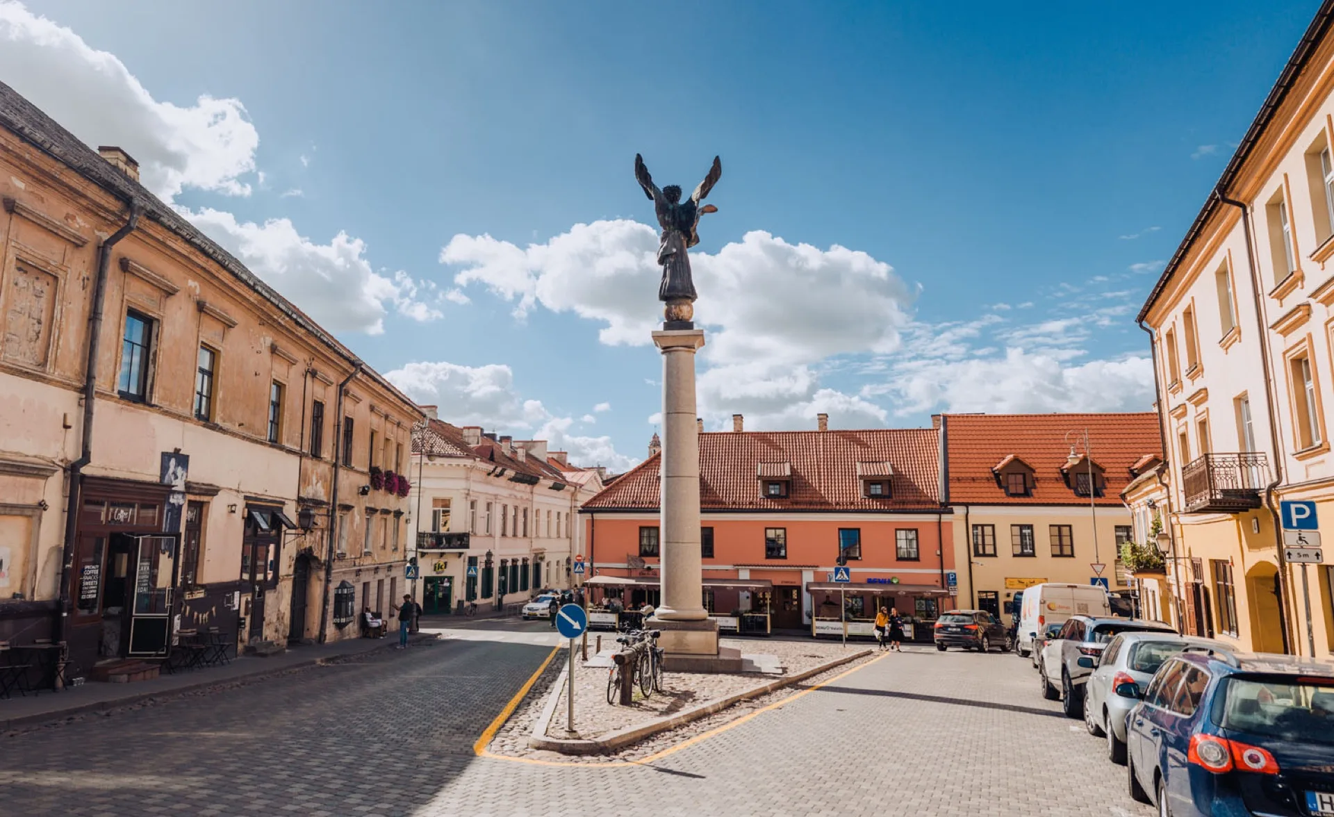 Užupis : le quartier le plus bohème de Vilnius près de la Vilnelė