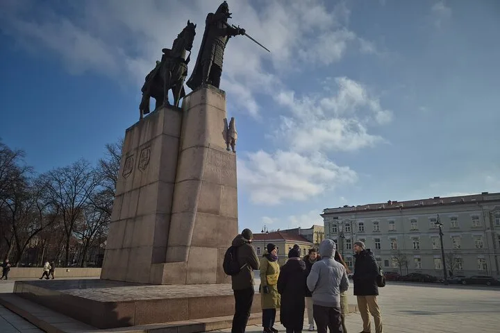 Vilniaus katedros kriptos ir požemiai
