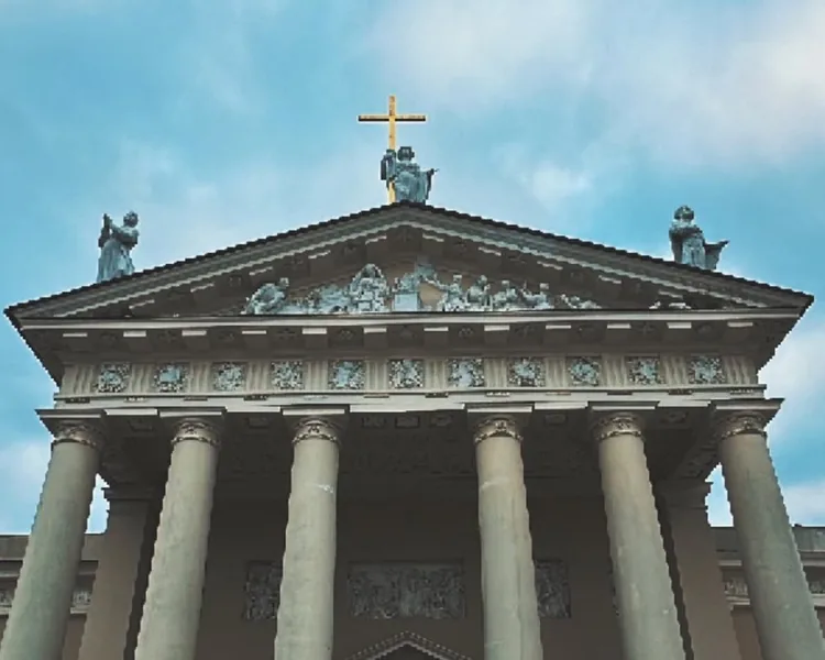 Les choses que je n'ai pas remarquées en passant mille fois devant la Cathédrale, et autres histoires de Vilnius, événement à Vilnius