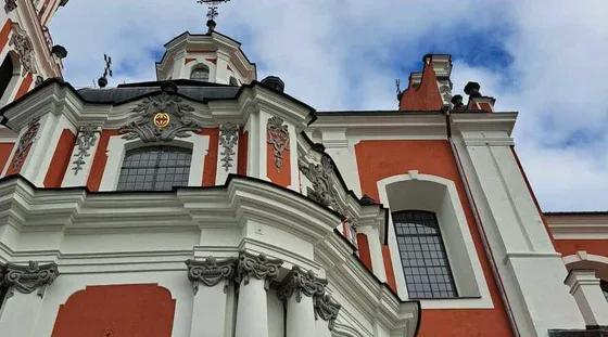 Catherine lève le masque, événement à Vilnius