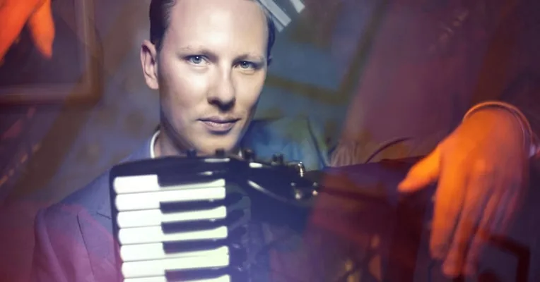 MARTYNAS LEVICKIS and Mikroorkéstra | Vilnius