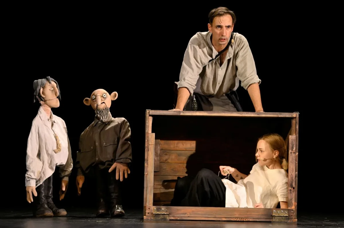 LA FILLETTE AU FUSIL || Spectacle de marionnettes et d'objets pour enfants, événement à Vilnius