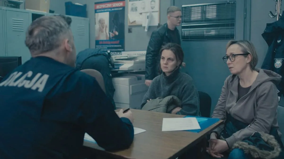 SUSITIKIMAI SU LENKŲ KINU #14 x 20-ASIS LENKŲ KINO FESTIVALIS – FILMAS „NAMIE GERIAUSIA“