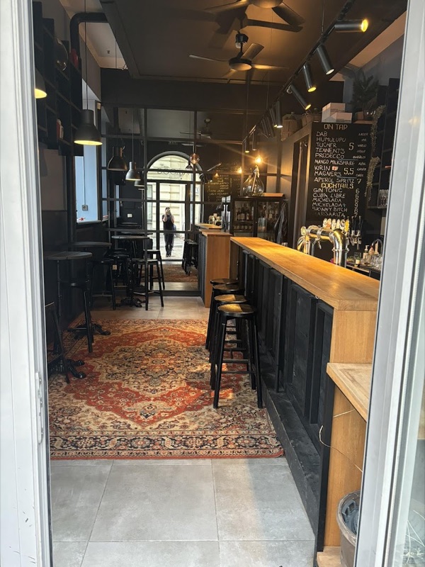 DOGMA PUB, bar à Vilnius