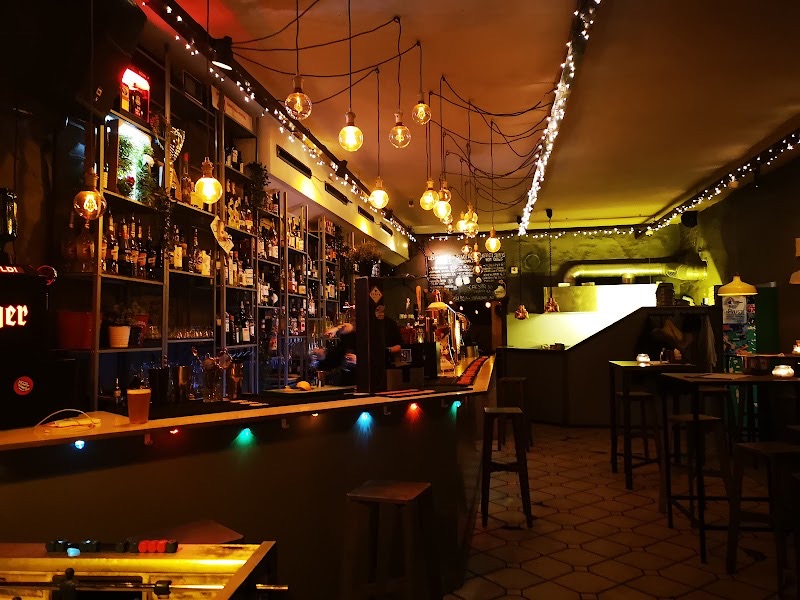 Bukowski Baras Vilnius, bar à Vilnius