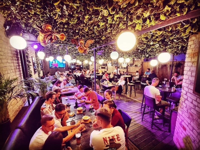 Kas Kas, bar à Vilnius