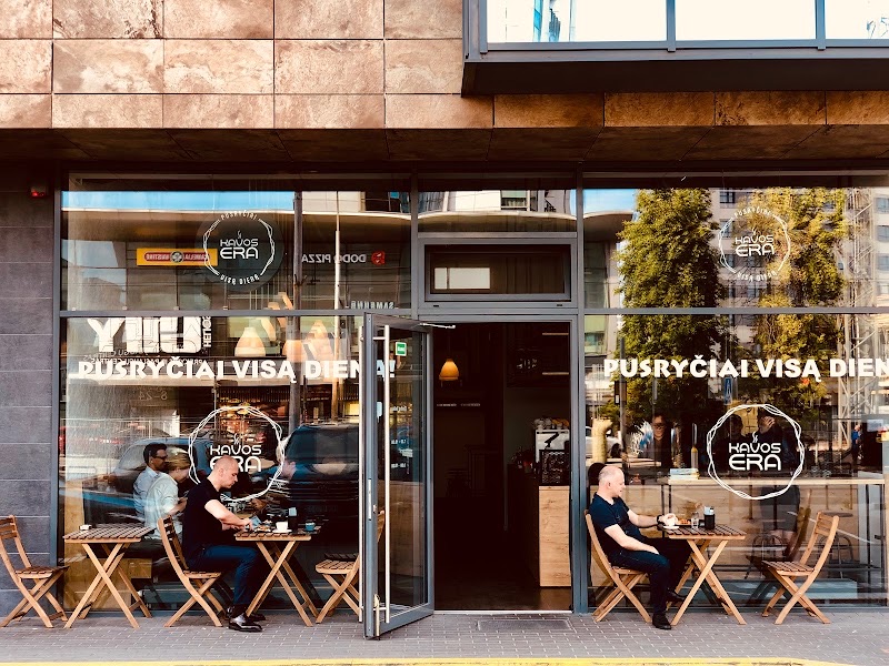 Kavos Era Savanorių (no reservations), restaurant in Vilnius