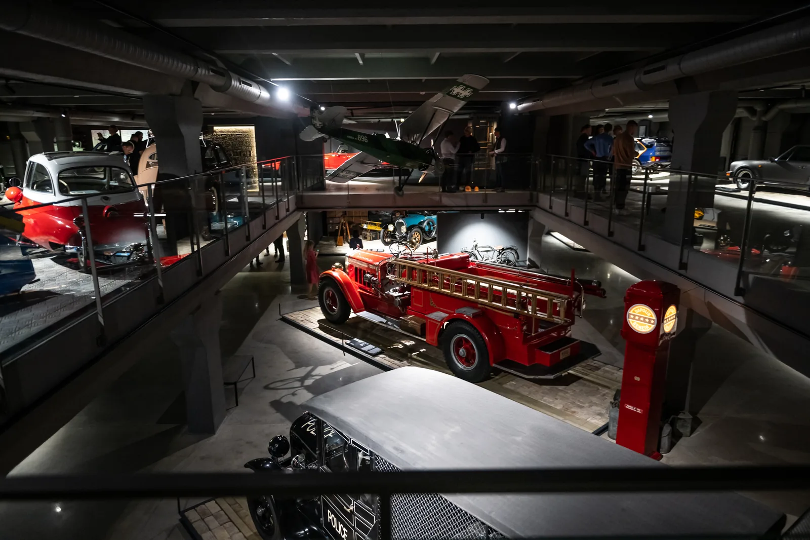 Automuziejus – Muzeum Samochodów Wilno, atrakcja w Wilnie