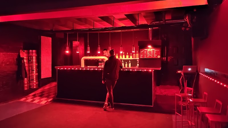 Red Cat, bar à Vilnius