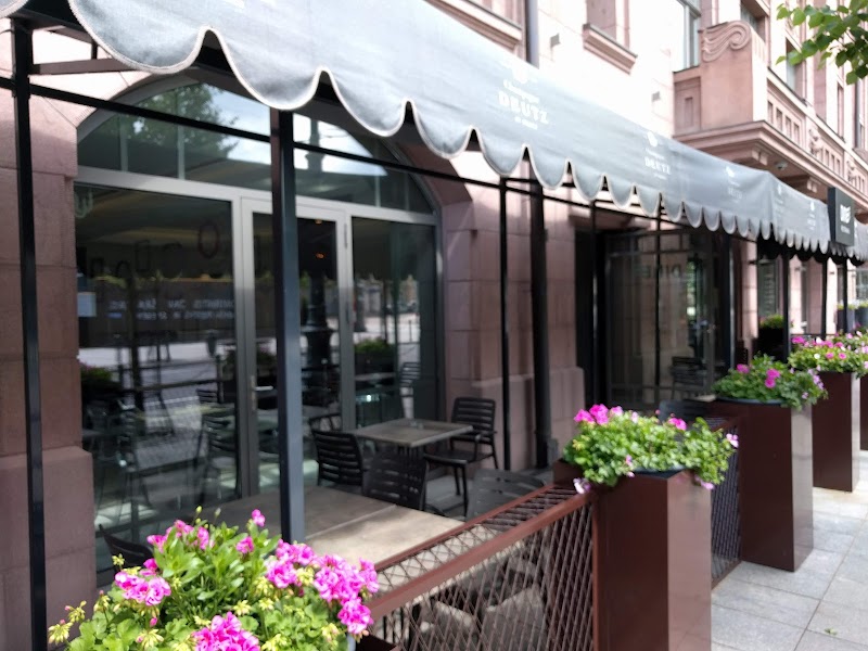 Dine, restaurant in Vilnius