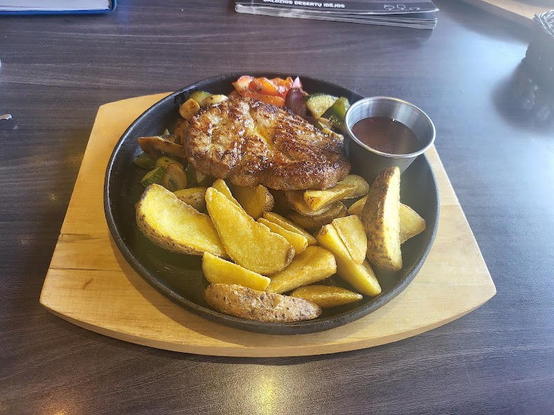 Can Can Pizza - Viršuliškės – restaurant in Vilnius — photo 3