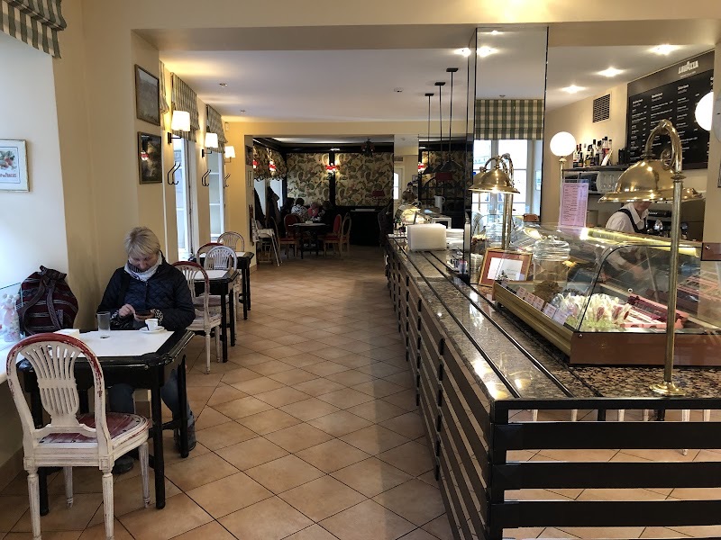 Poniu Laime, restaurant in Vilnius