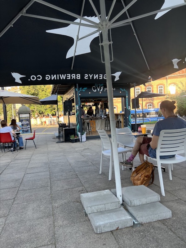 Cvi parkas, restaurant in Vilnius