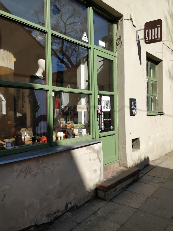 ŠARKA lėta mada, Geschäft in Vilnius